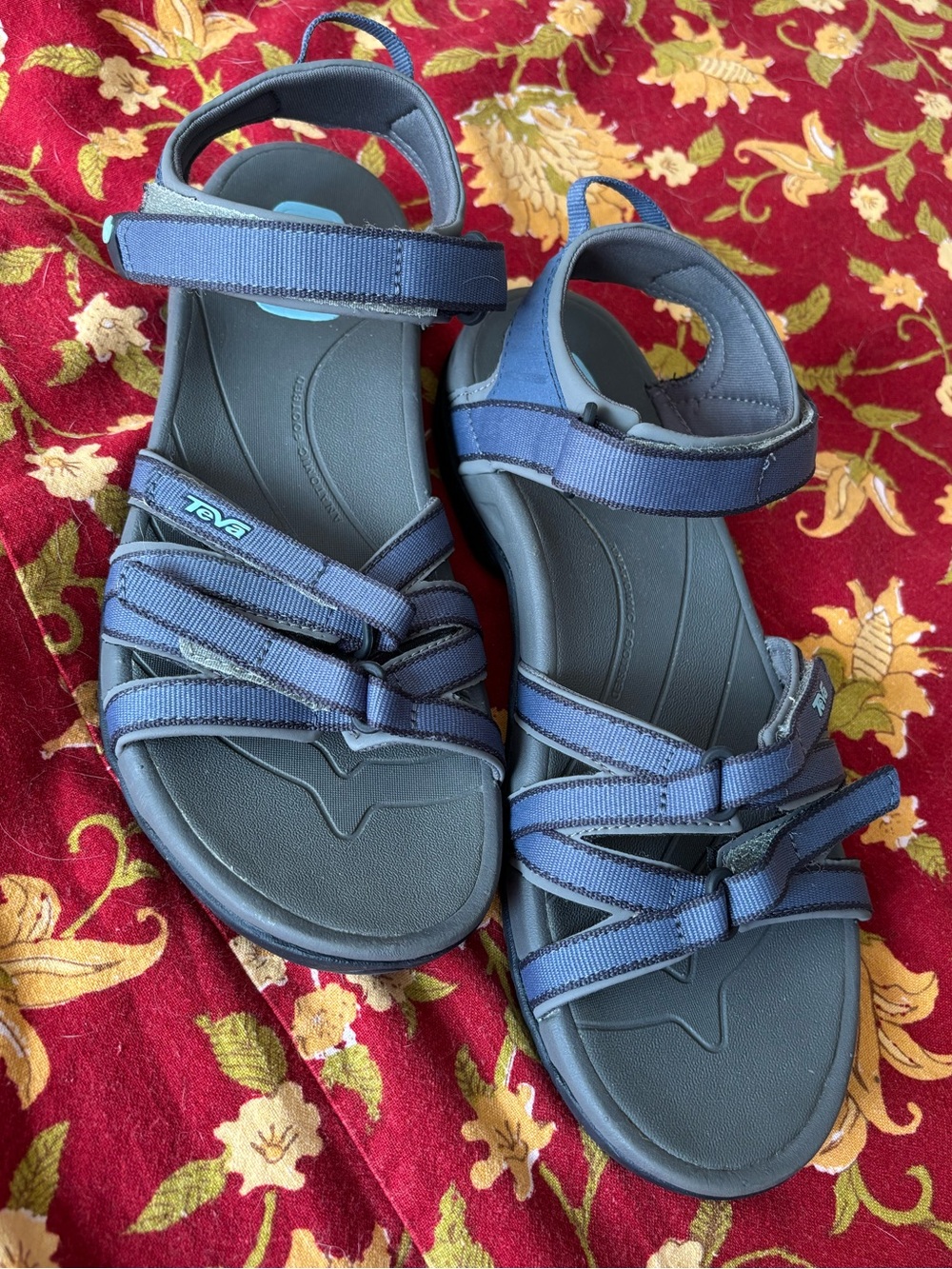 Teva Tirra Sandals Women’s 11 - Blue and gray